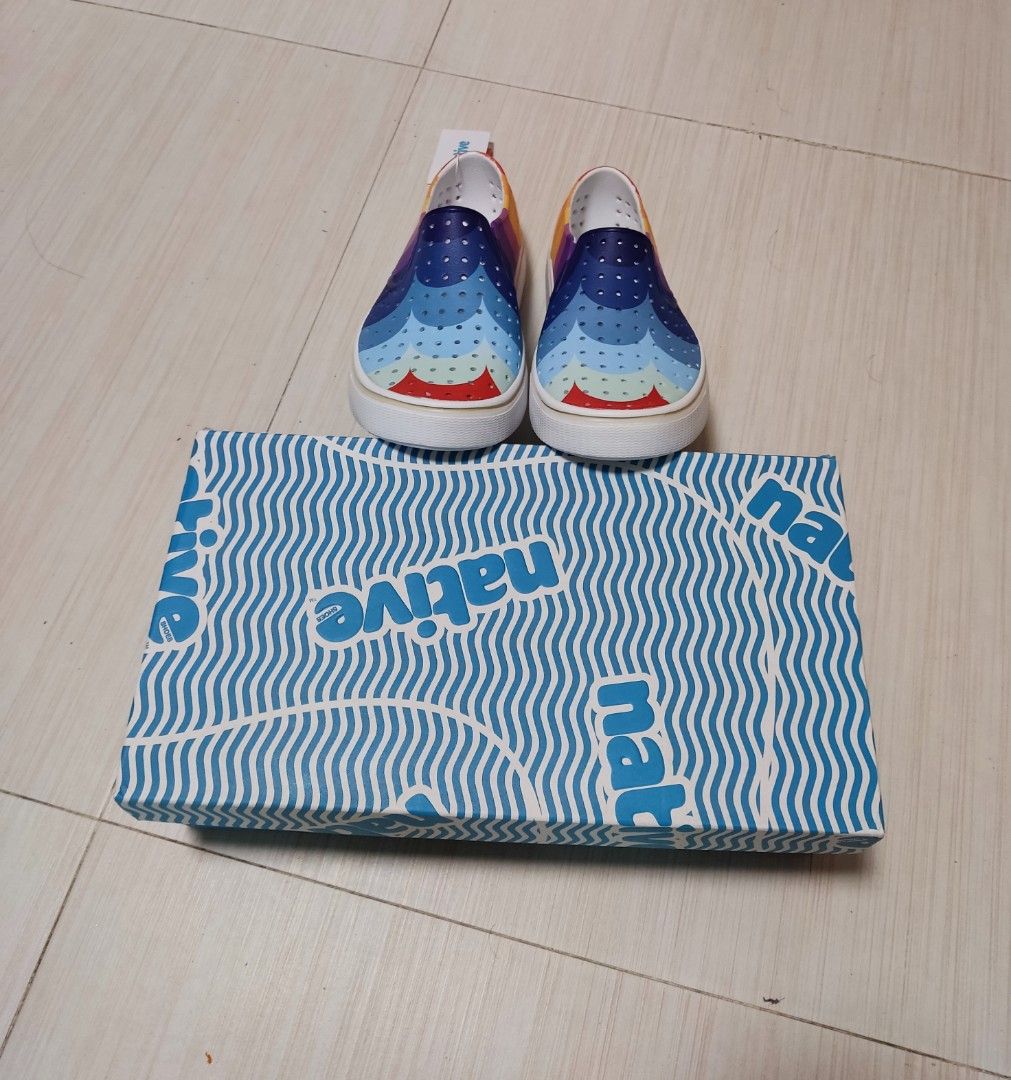 Native shoes miles print Carousell