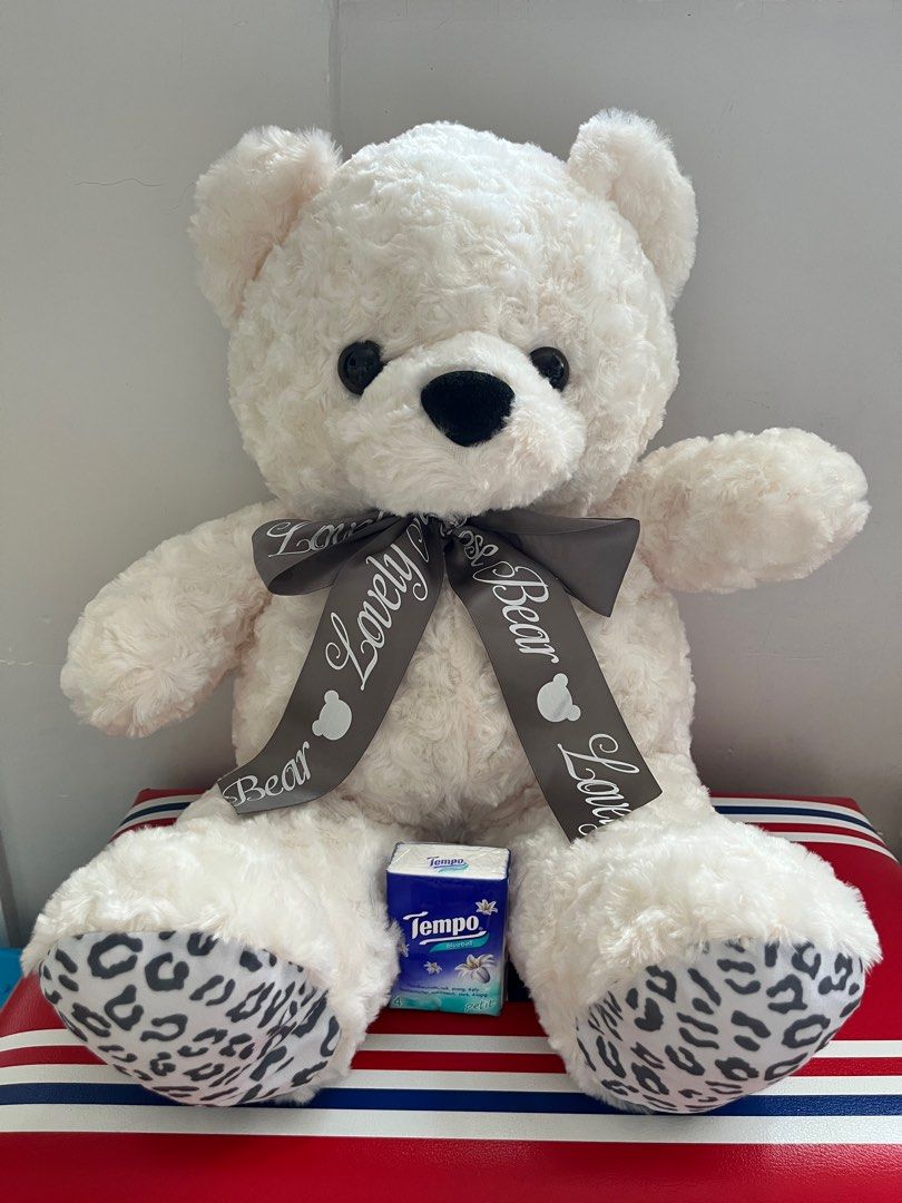 Lovely top rose bear