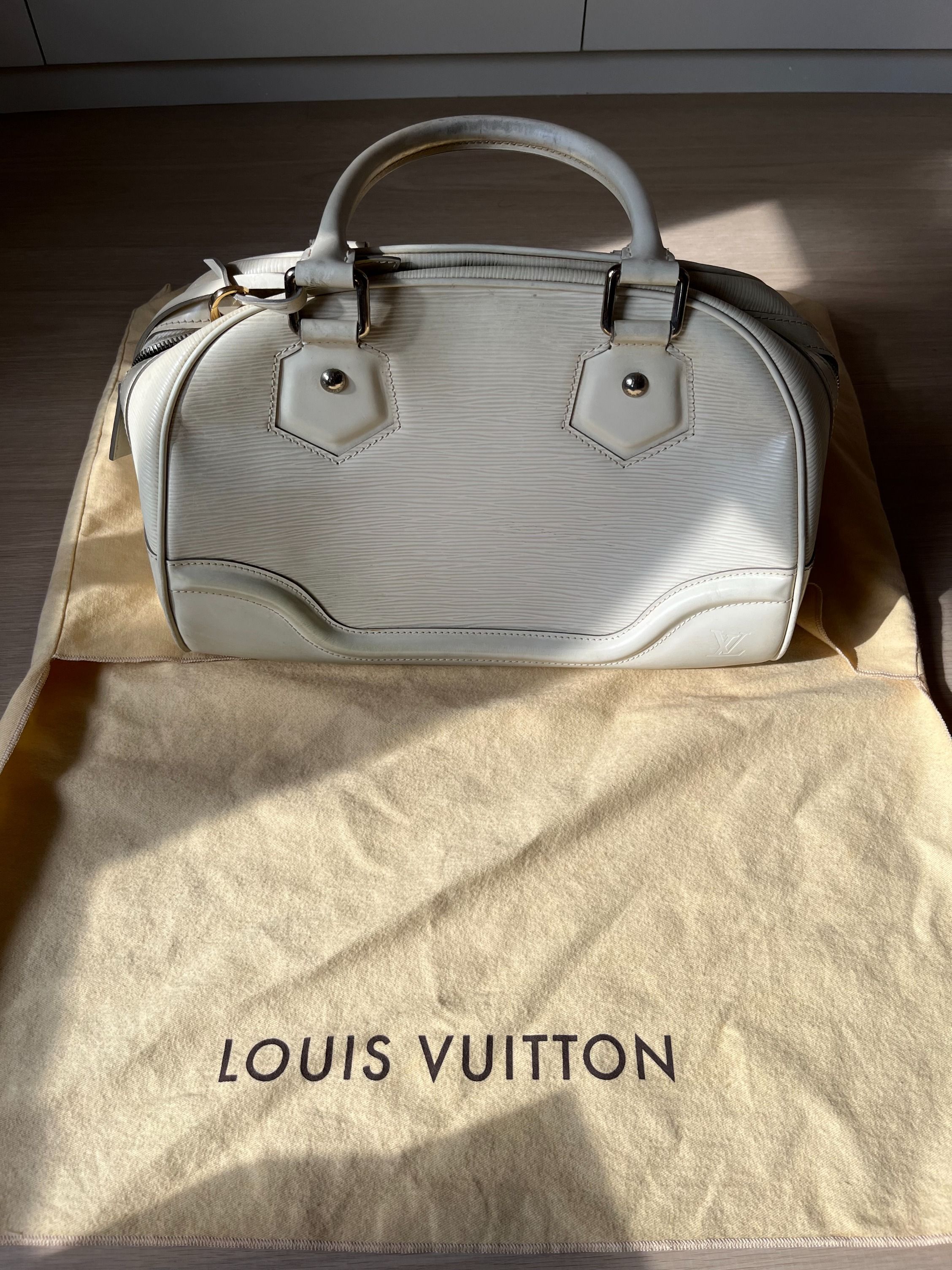 Louis Vuitton Pre-owned EPI Montaigne Bowling Bag