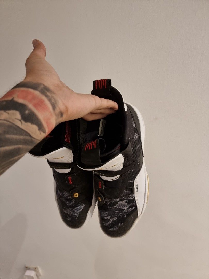 AIR JORDAN 33 UK size 8 Men s Fashion Footwear Sneakers on