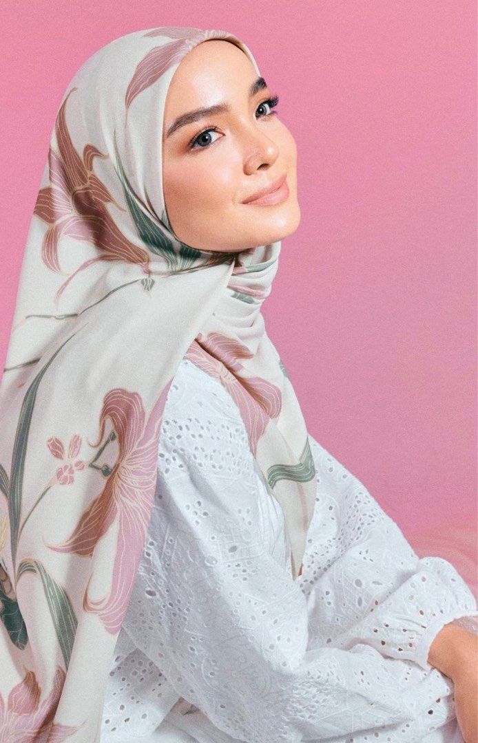 Alhumaira scarf hot sale