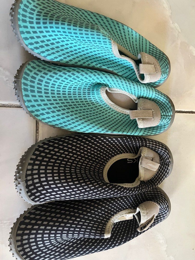 Aqua Shoes Kicks for sale