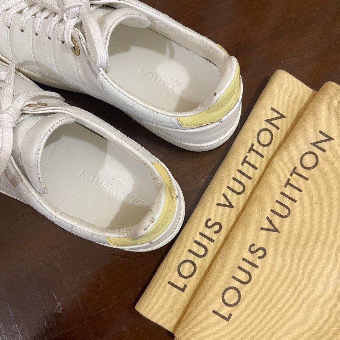 Authentic Louis Vuitton Frontrow White Leather Gold Flap Sneakers EU 37,5 US  7,5