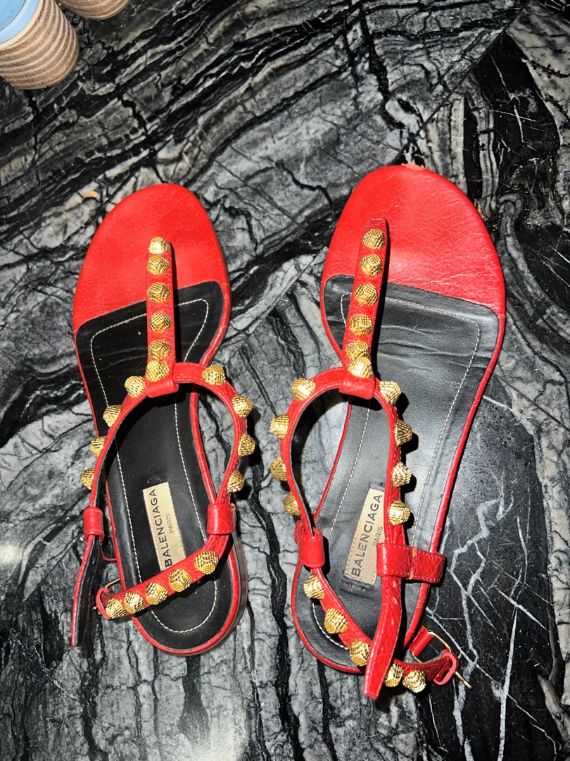 Balenciaga sandals Women s Fashion Footwear Sandals on Carousell