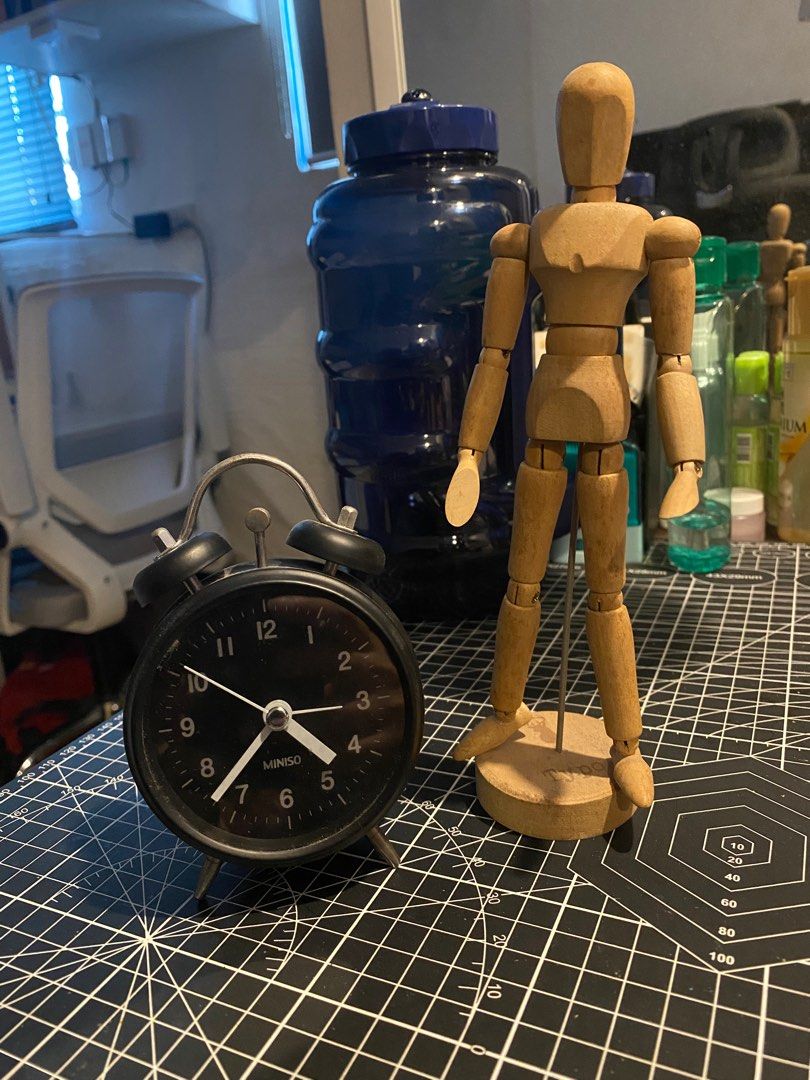 Clock Figure Body Body Model and Alarm Clock on Carousell