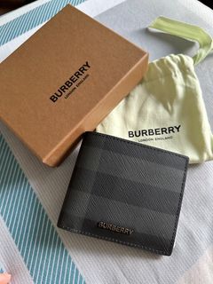 Burberry Hipfold Wallet In Dark Birch Brown