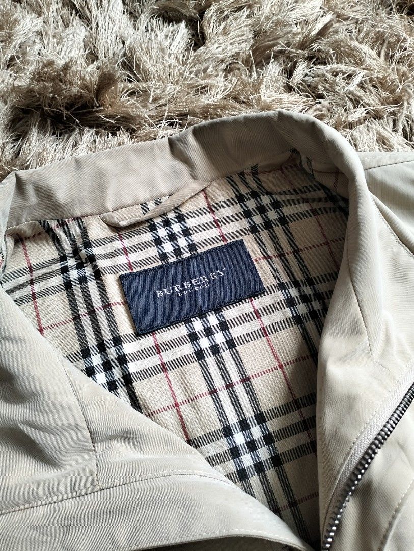 burberry vest
