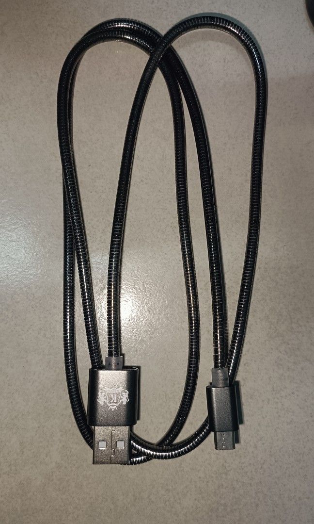 CableKing (Category: Other Gadgets) located in Kuala Lumpur. Submitted by detektif_second (Listing ID 1249975683, Image 3). Description: -Barang Baru -Tak Penah Guna.