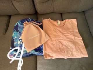 (Category: ) located in . Submitted by cahayaaapreloved (Listing ID 1249885802, Image 1). Description: .