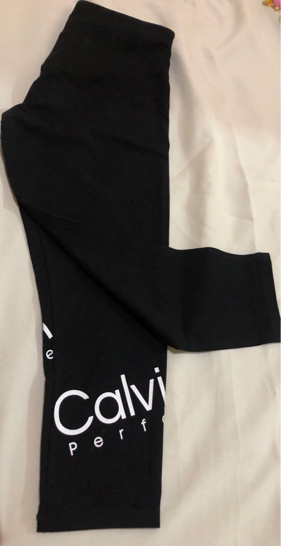 Calvin Klein Performance 3/4 Leggings-SMALL, Women's Fashion, Activewear on  Carousell