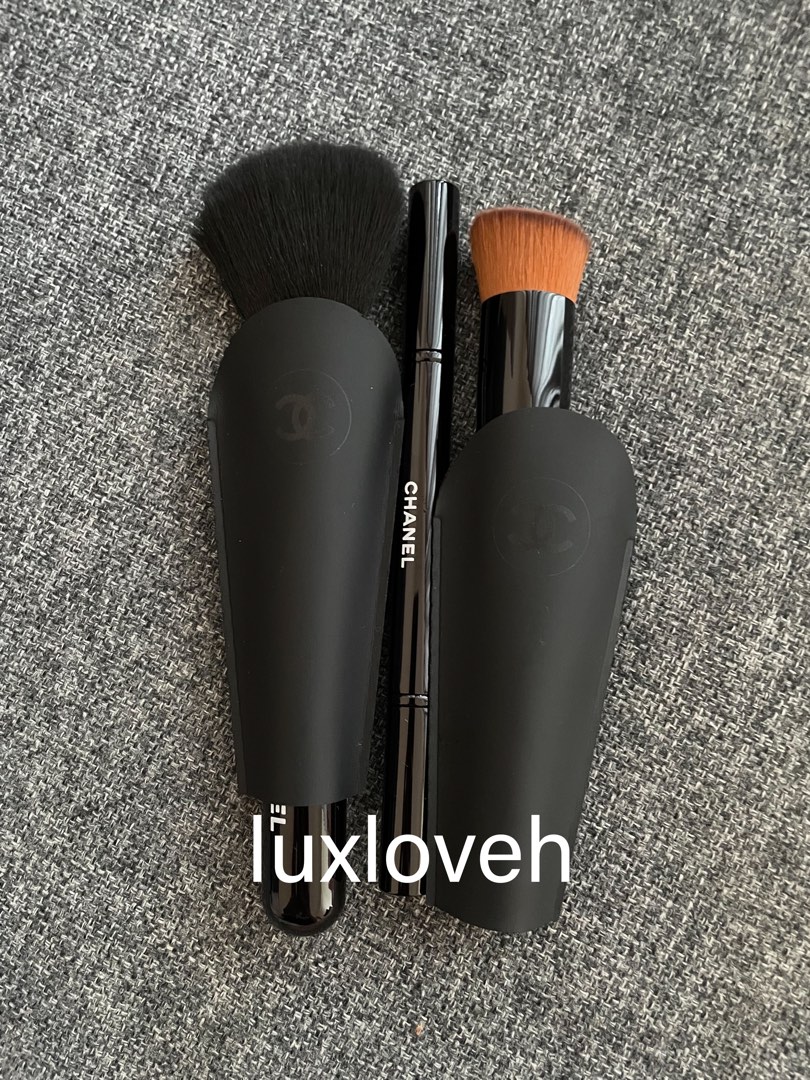 Chanel Makeup Brushes & Tools