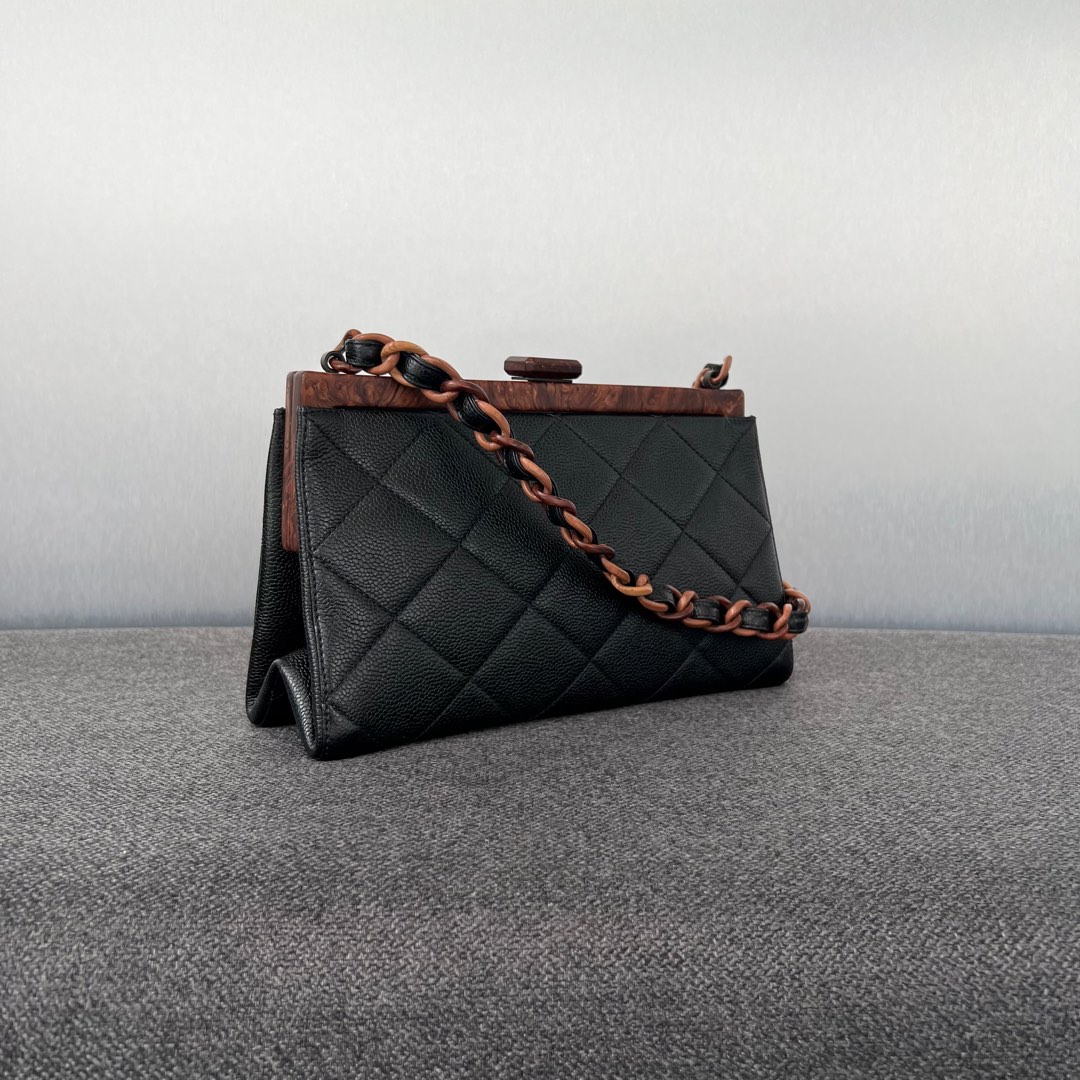 Chanel Vintage Wood Frame Bag Medium 27 16 6cm Caviar Black