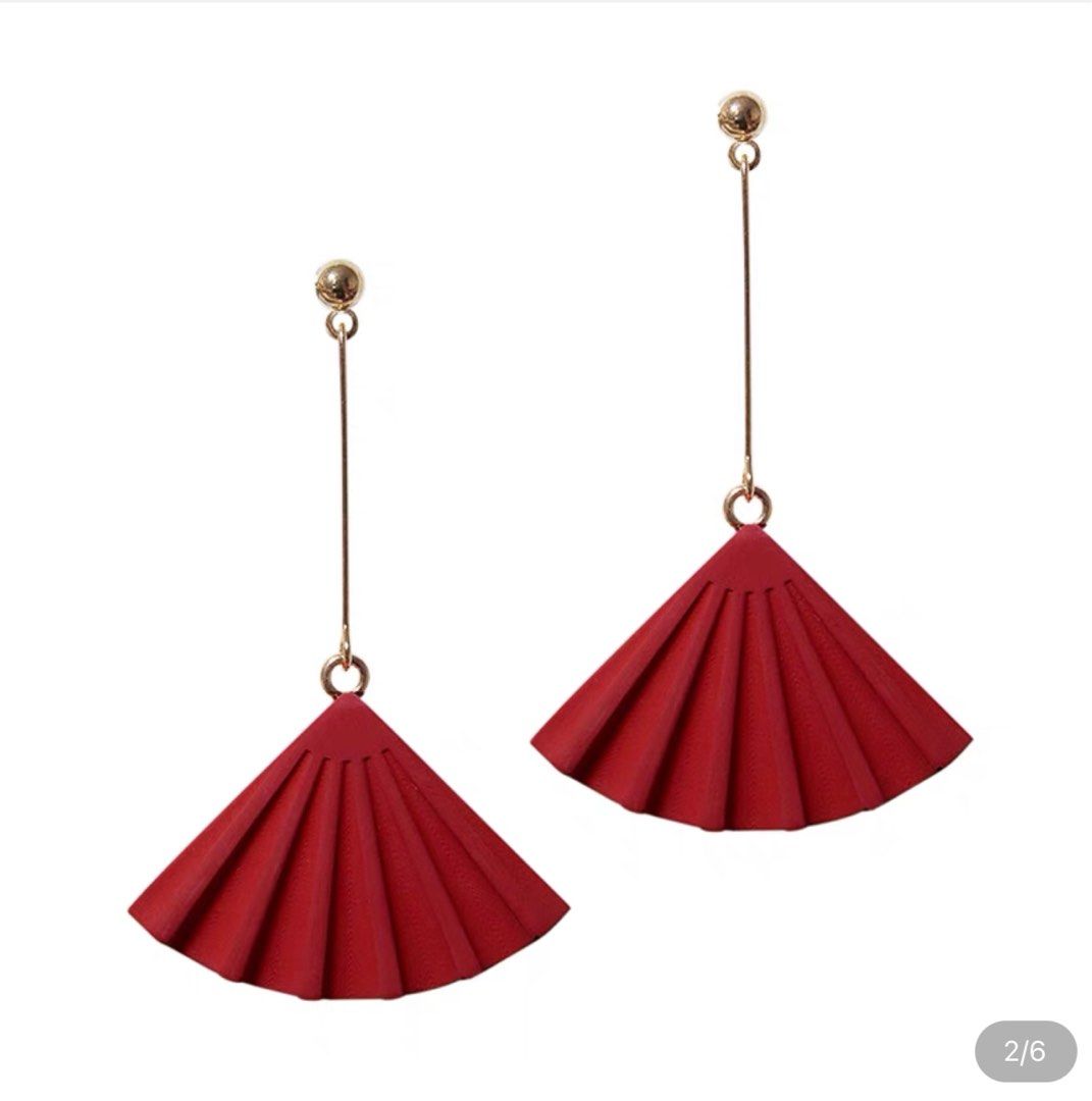 Red tassel clip on earrings hot sale