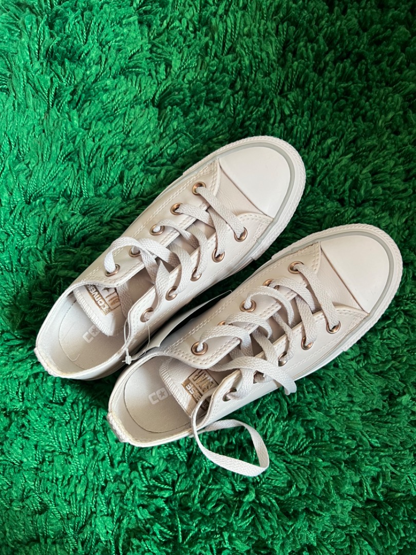 Converse pale hot sale putty rose gold