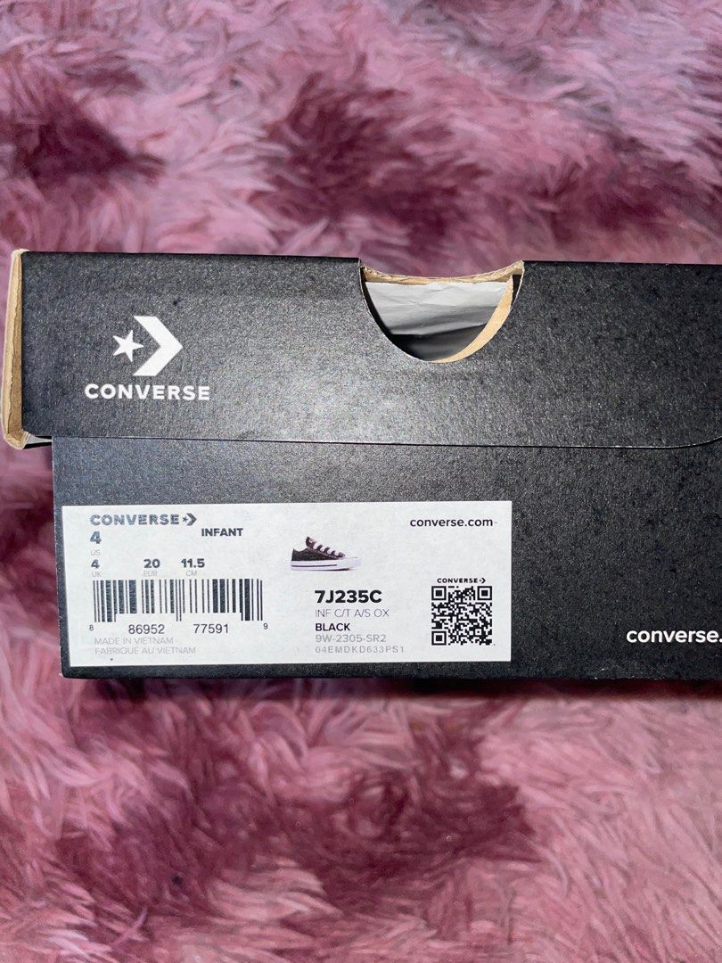 converse kids infant size 4 black low cut shoes Babies Kids