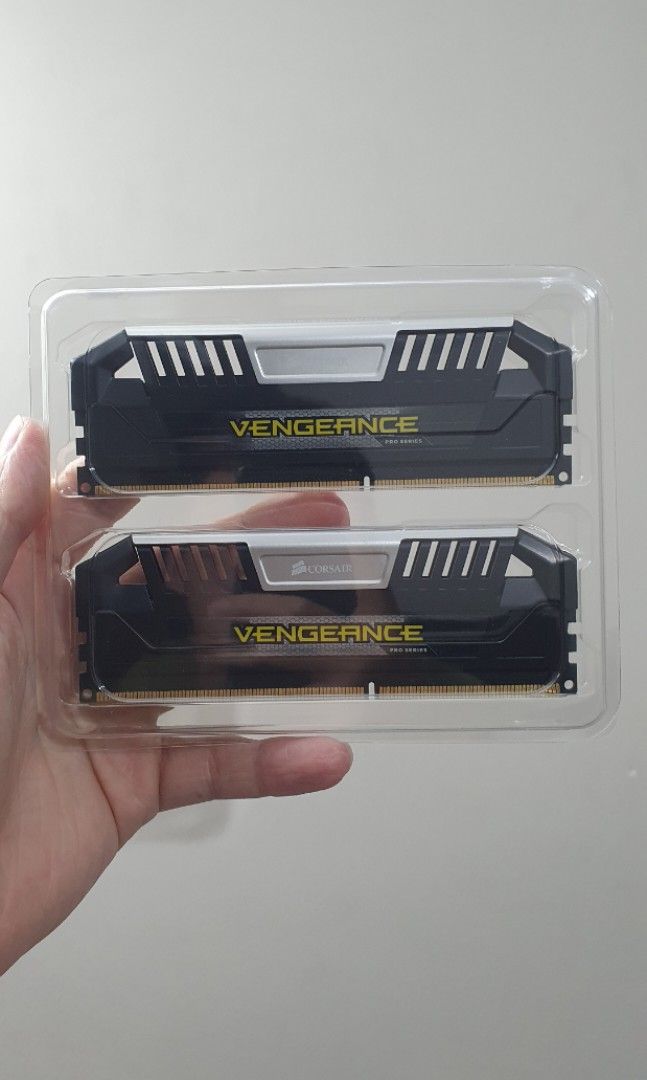 Corsair Vengeance Pro Series DDR3 2x4GB Memory RAM Kit 8GB