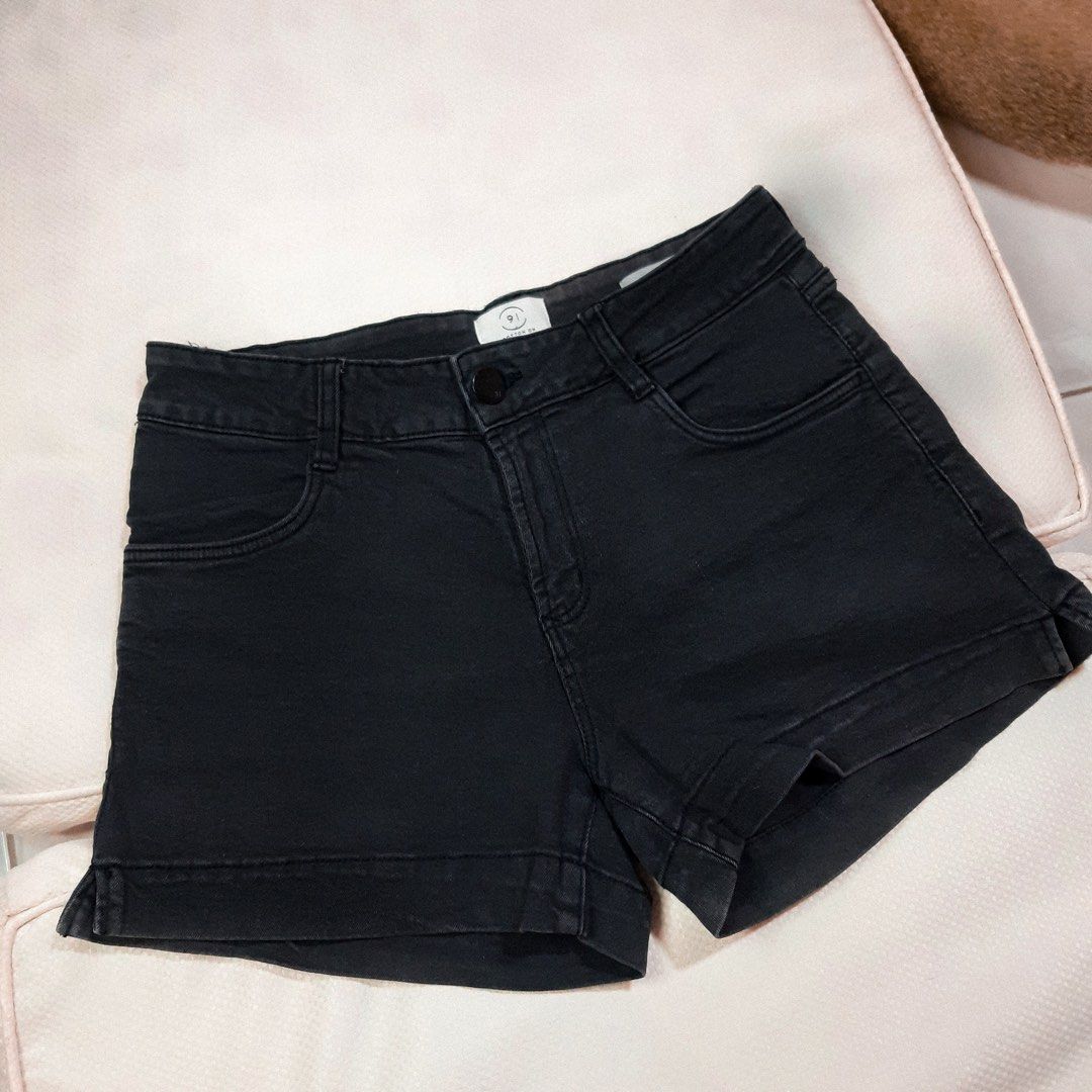 Cotton on black shop shorts