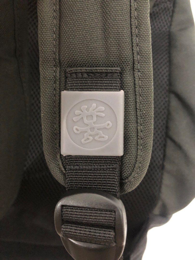 Crumpler Backpack (Category: Backpacks) located in Singapore. Submitted by hueeiin716 (Listing ID 1249934571, Image 3). Description: .
