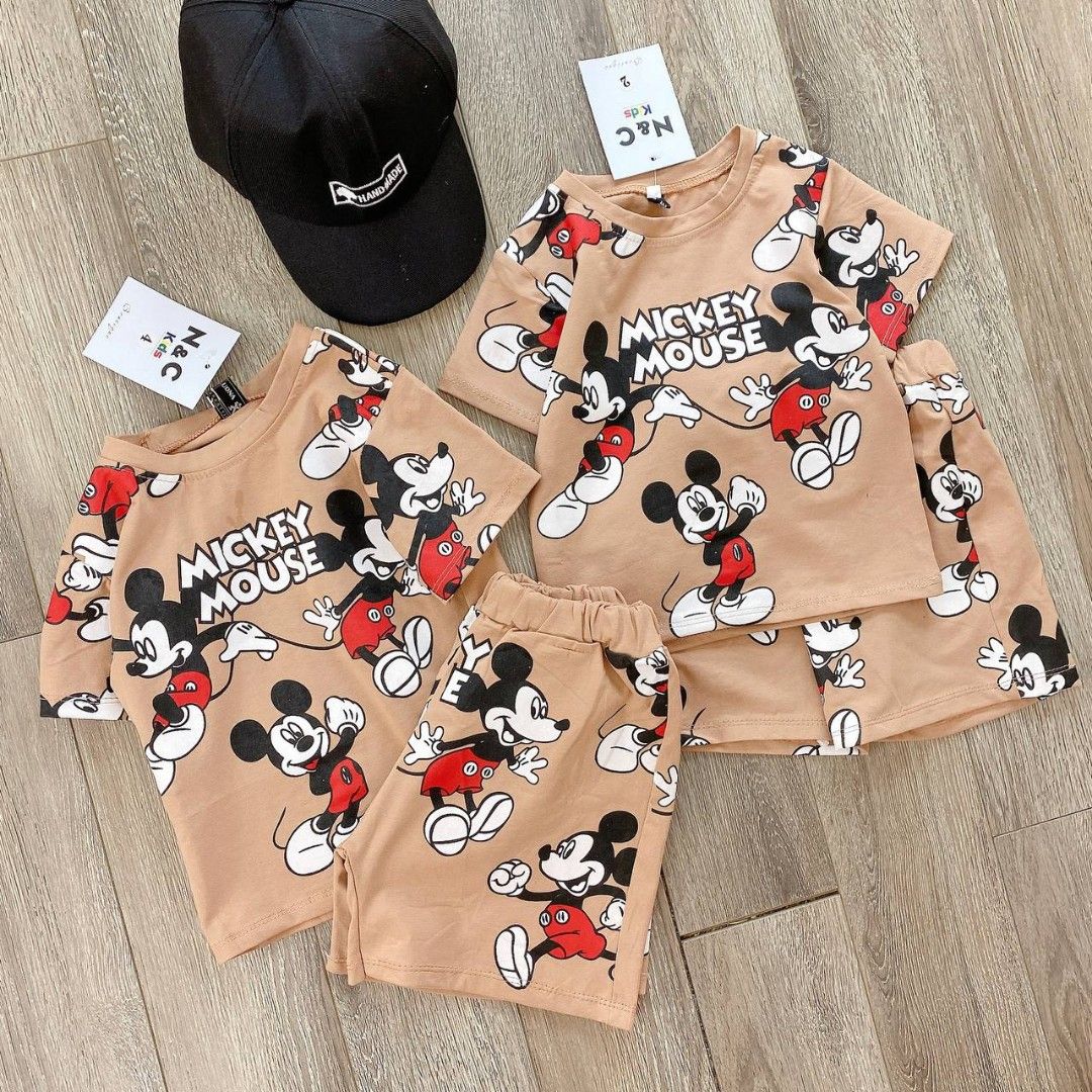 Cute mickey online mouse t shirt