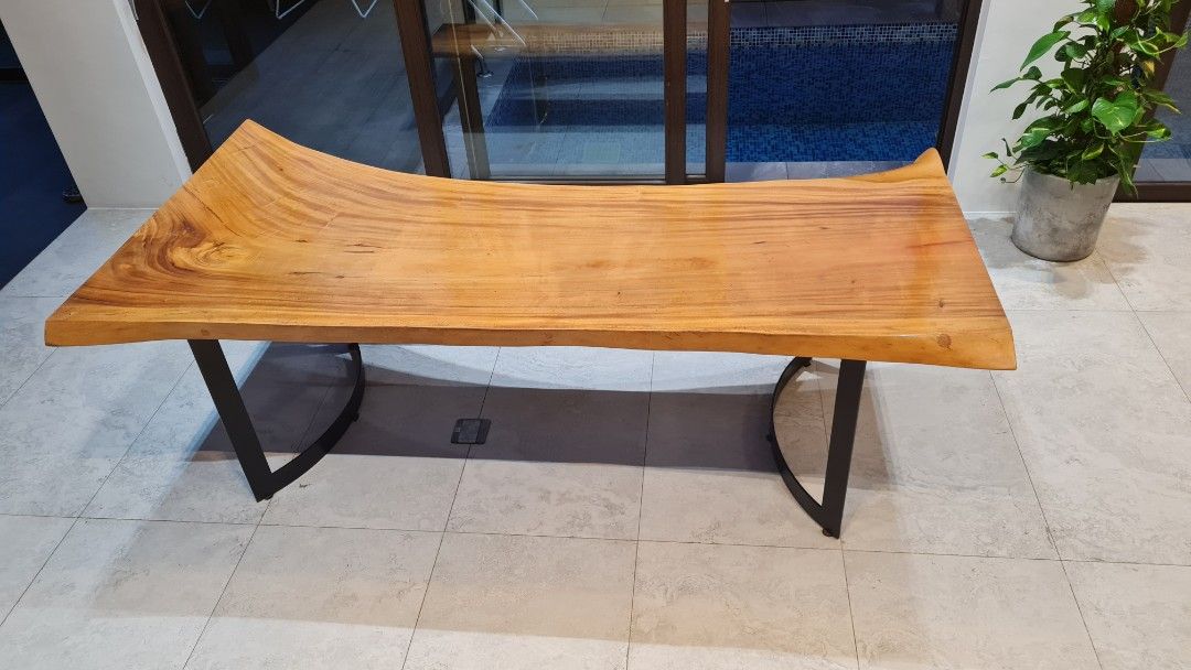 Dining Table (Category: Tables & Sets) located in Singapore. Submitted by wyngoh2002 (Listing ID 1249918459, Image 2). Description: Solid single piece Suar Wood dining table L250 W115 H79.