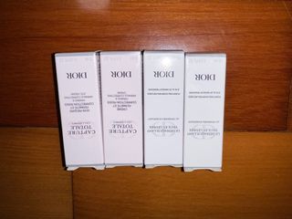 （分類：）位於 。 由 potato809 提交（商品編號 1249948044，圖片 1）。簡介： 。