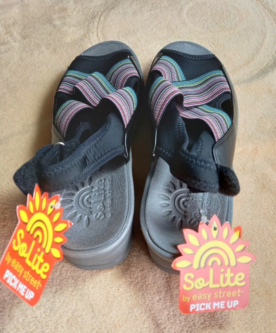 Easy street best sale solite sandals