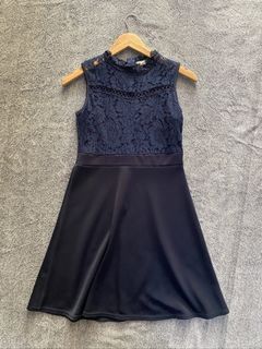 elegant lacey blue dress