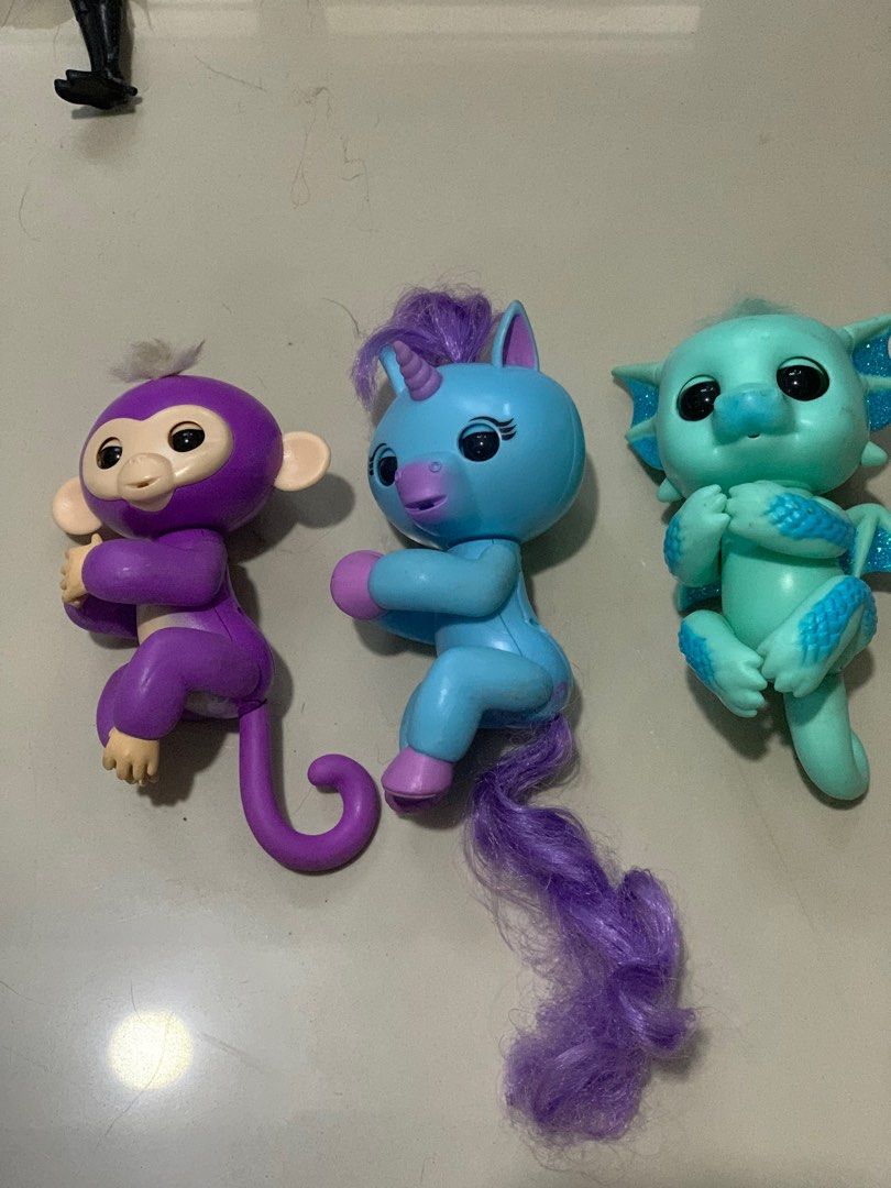Fingerling Toys (Category: Kids Toys) located in Davao. Submitted by riccirici (Listing ID 1249822991, Image 1). Description: Bundle 990 php SALE 750 php Good condition Working Battery operated J&T Courier Add SF 89 php Bank Transfer, Gcash No COD .