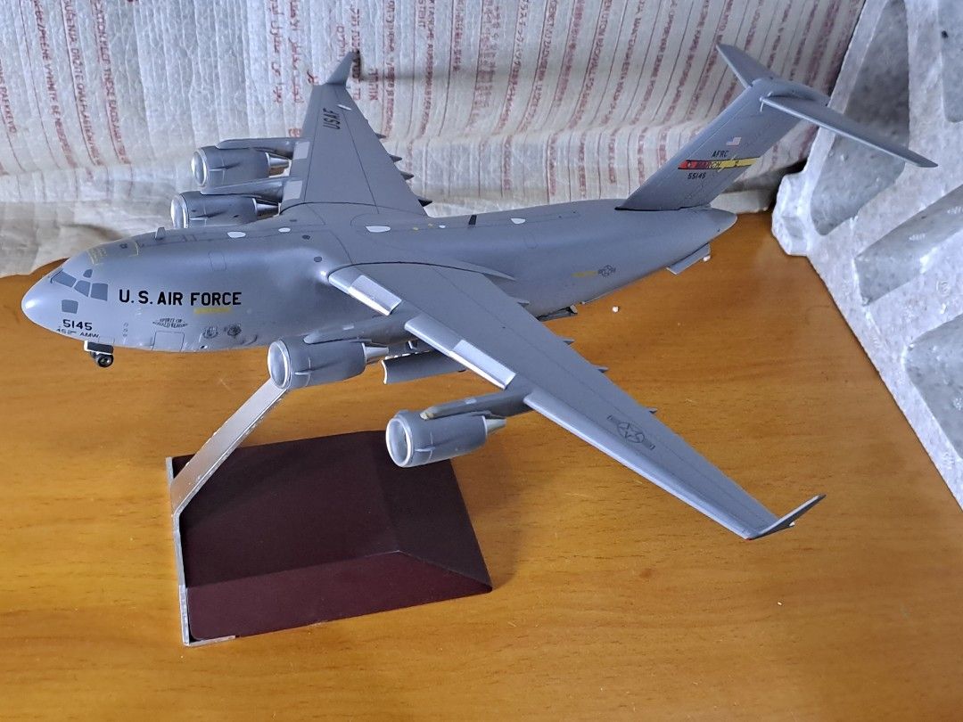 Gemini 200 Boeing C-17, 玩具收藏品, 手辦及模型, 汽車模型- Carousell