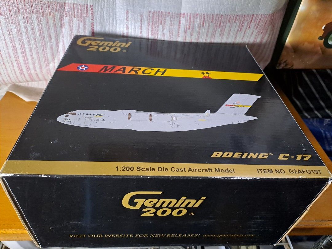 L*h様 1/200 Gemini 200 Boeing C-17 Gemini 200 Boeing C-17, 玩具收藏品, 手辦及模型, 汽車模型- Carousell