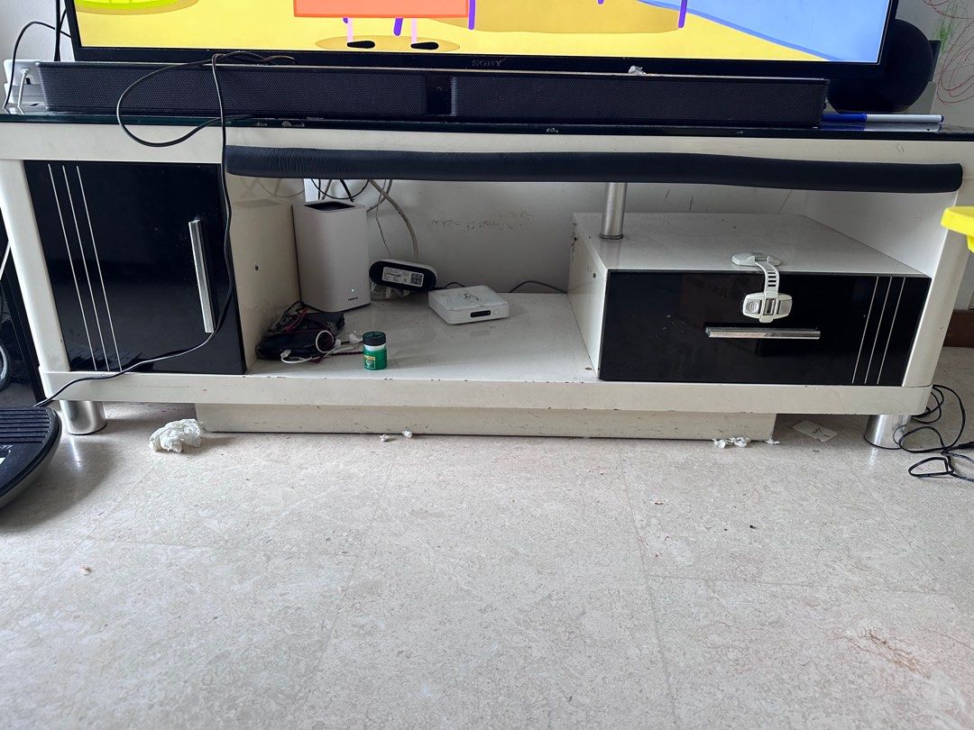 Glass top TV unit, Furniture & Home Living, Furniture, TV Consoles on