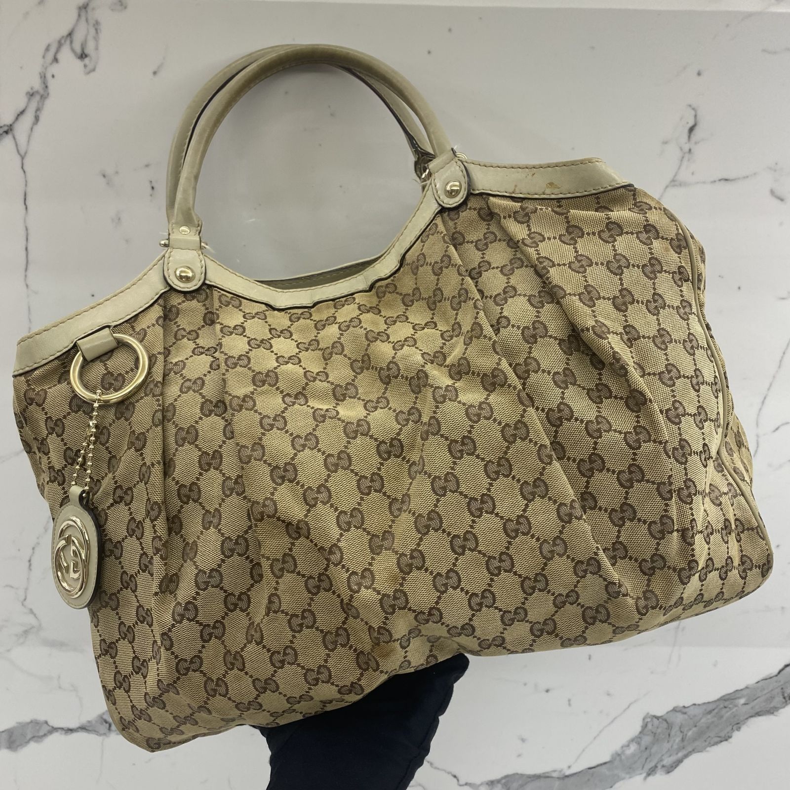 GUCCI 211943 GG BEIGE SUKEY CANVAS SHOULDER BAG 237024612 WE