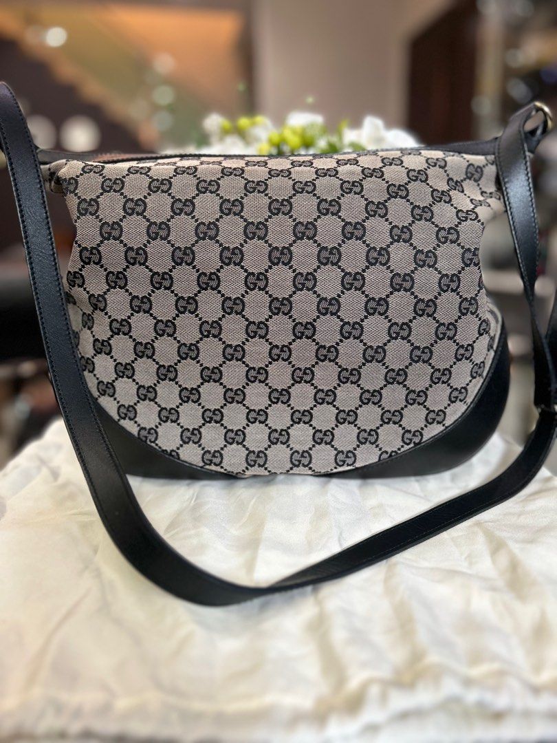 Gucci canvas sling bag discount