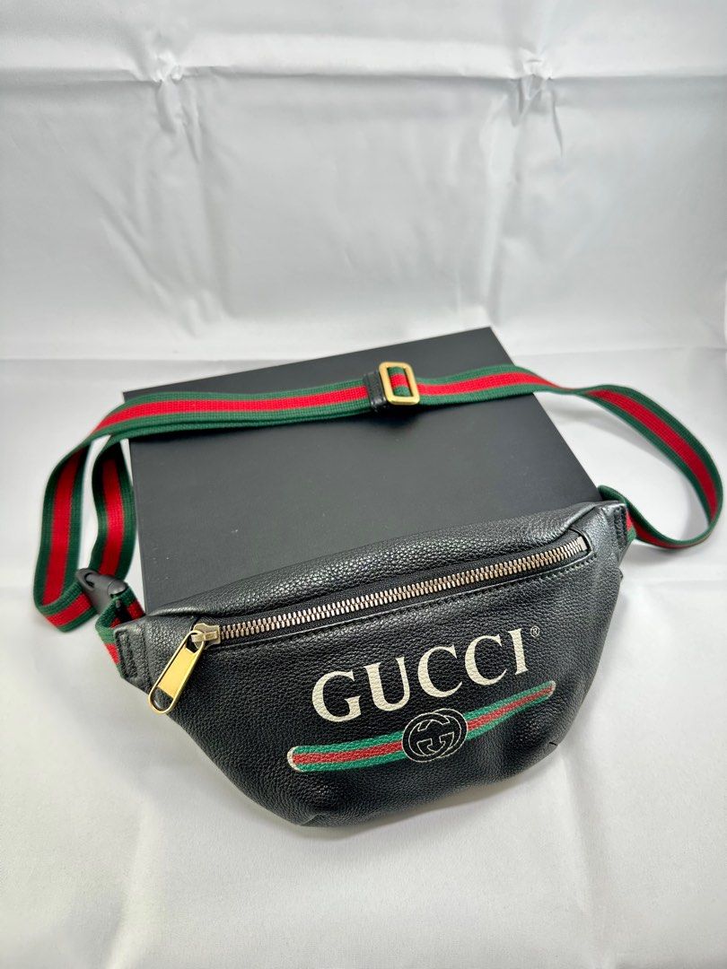 Gucci print hotsell fanny pack