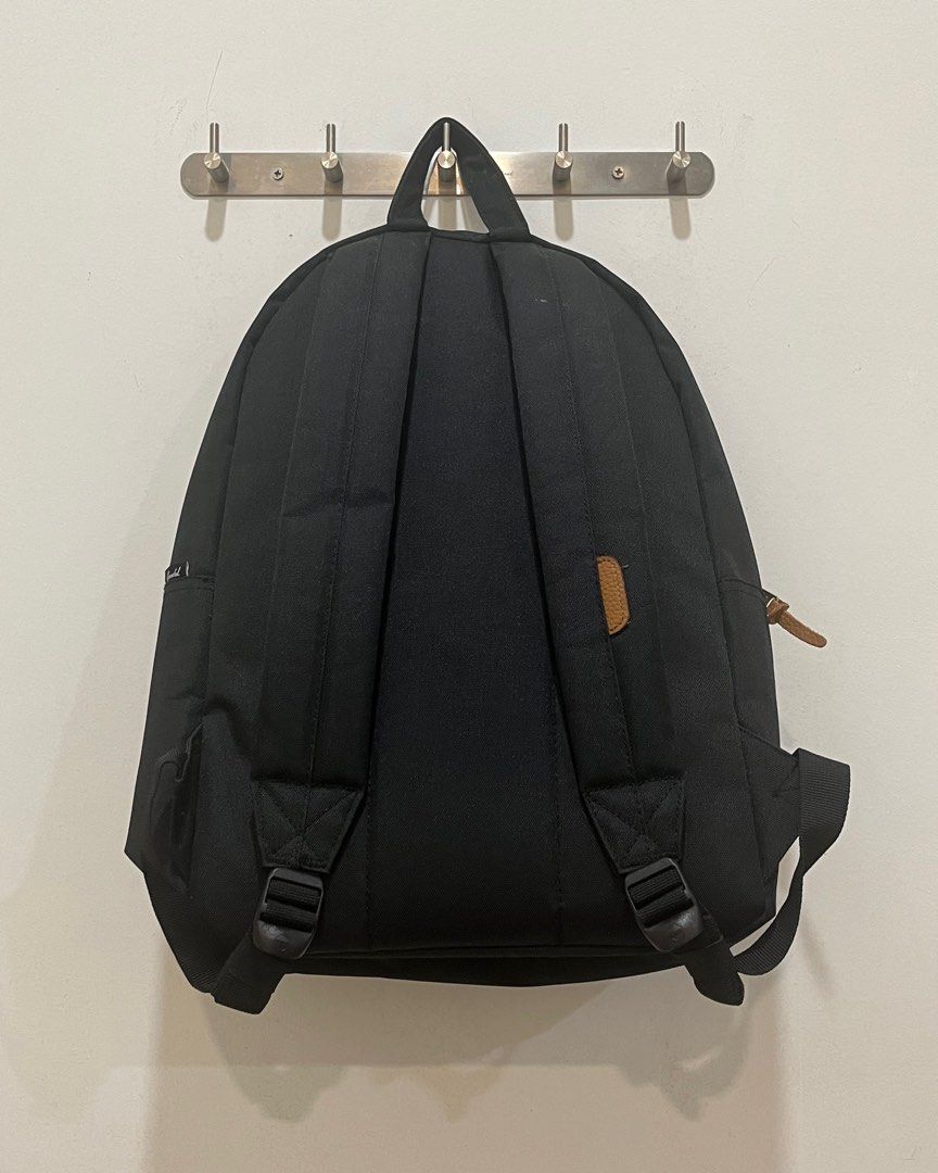 Herschel settlement 23l sales