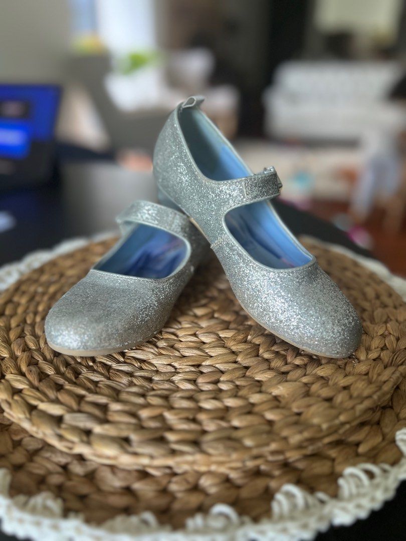 H&m discount elsa shoes