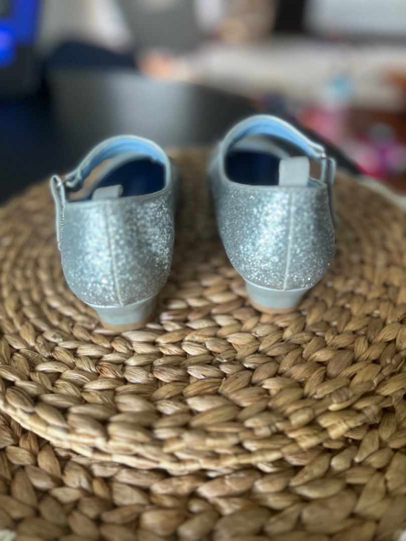 H&m sales elsa shoes