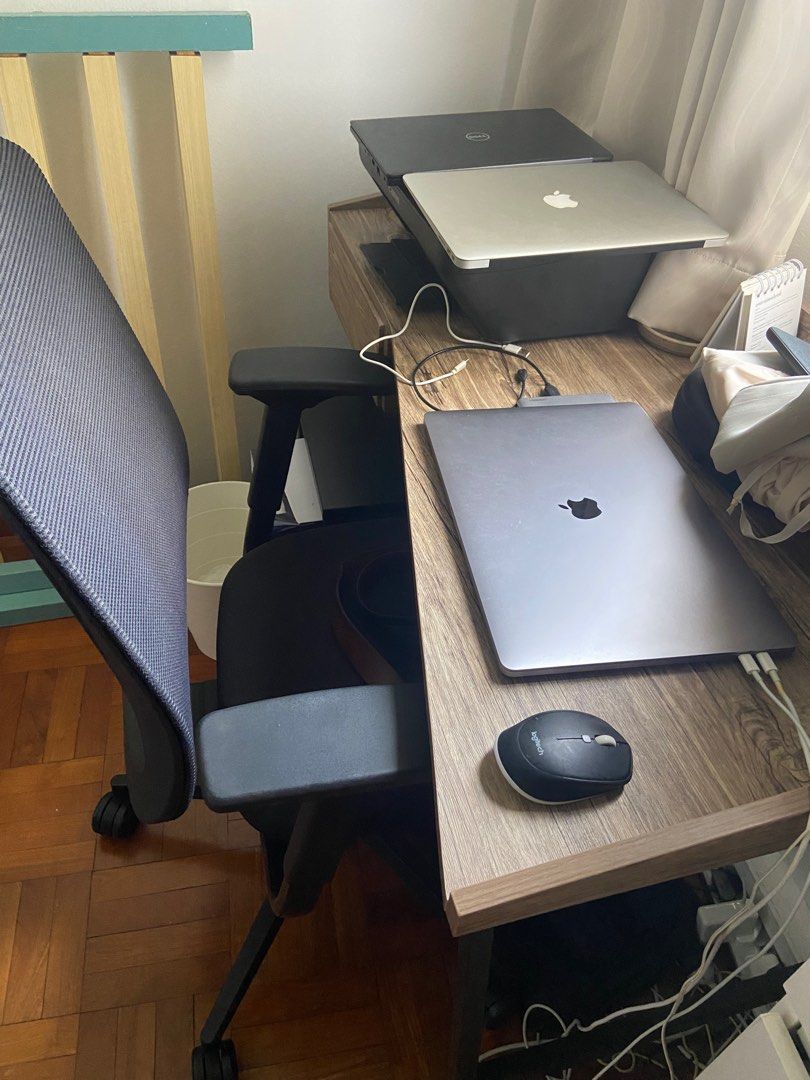 Forty two sales office chair