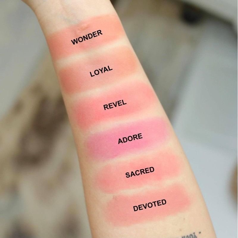 Hourglass deals cream blush