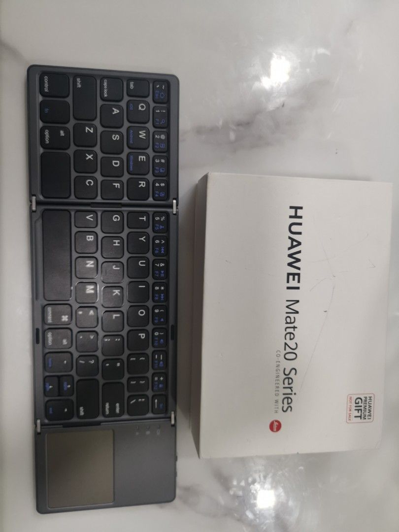 Huawei Mate20 Series Bluetooth Keyboard (free shipping), Mobile Phones &  Gadgets, Mobile & Gadget Accessories, Other Mobile & Gadget Accessories on  Carousell