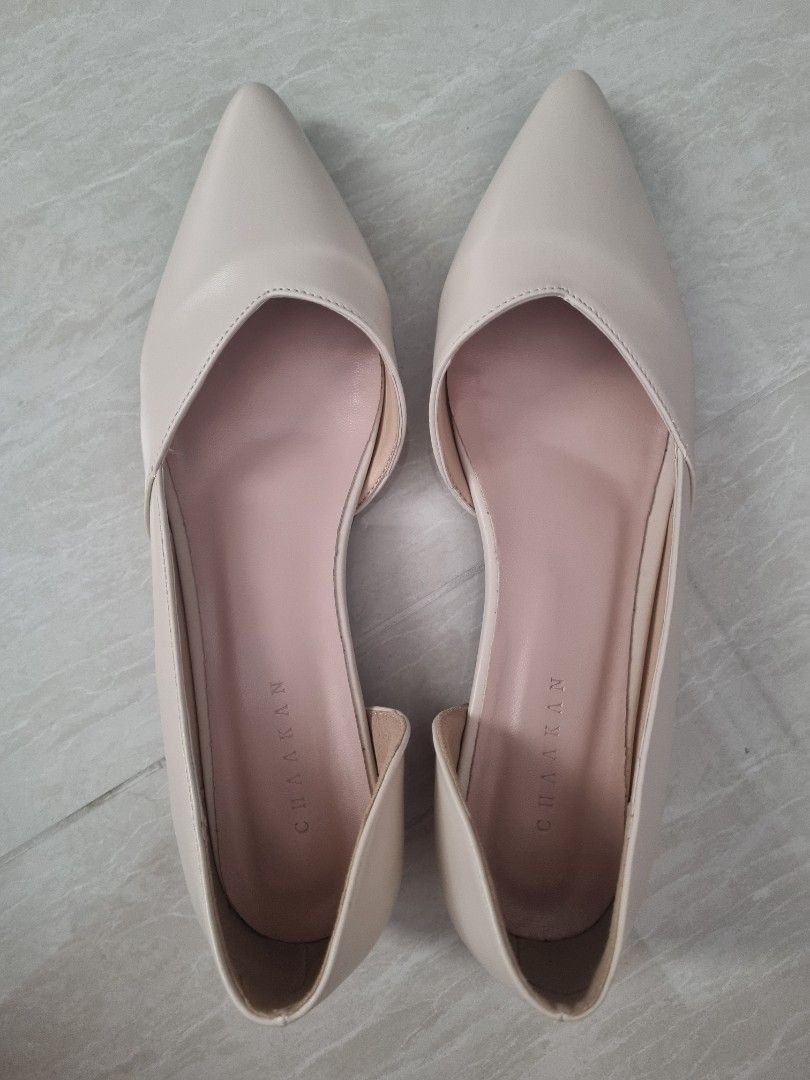 womens ivory flats