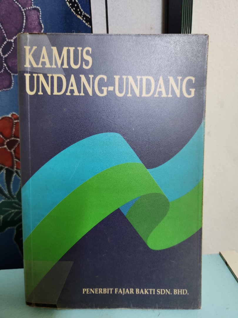 Kamus Undang-undang, Hobbies & Toys, Books & Magazines, Textbooks On ...