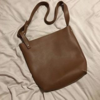 korean style brown faux leather messenger tote crossbody bag (adjustable strap) flaws: stain