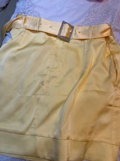 (Large) Shein X Yellow Skirt Rhinestone Belt
