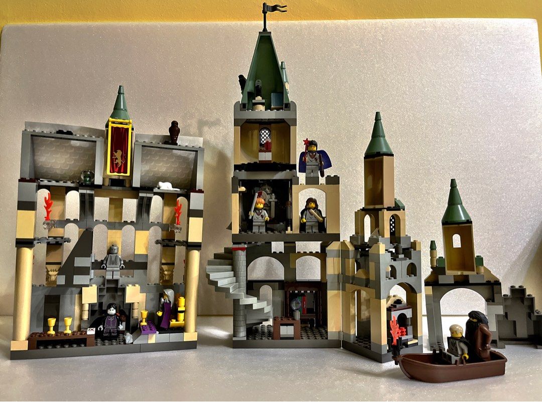 Lego 4709 Hogwarts Castle Philosopher s Stone Vintage Hobbies Toys Toys Games on Carousell