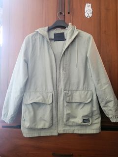 (Kategori: ) berada di . Dikirim oleh mikkelsaleh (ID iklan 1249849422, Gambar 1). Deskripsi: .