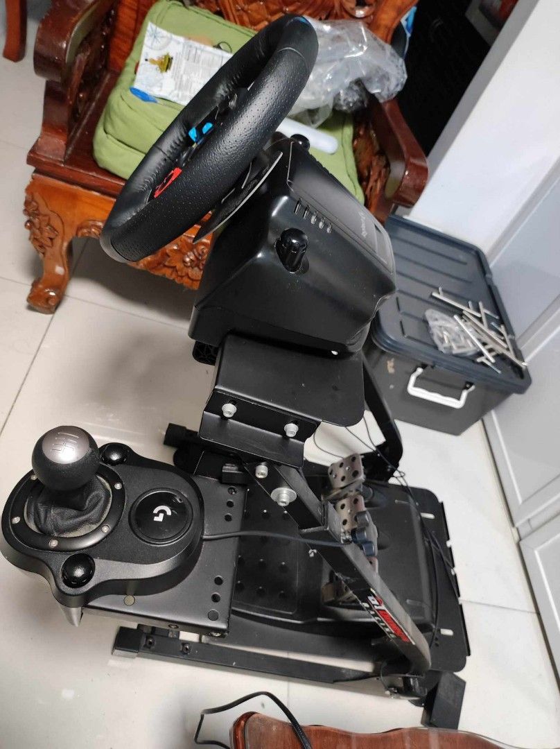 Logitech g29 steering wheel w/ gear shifter, foldable stand + gran