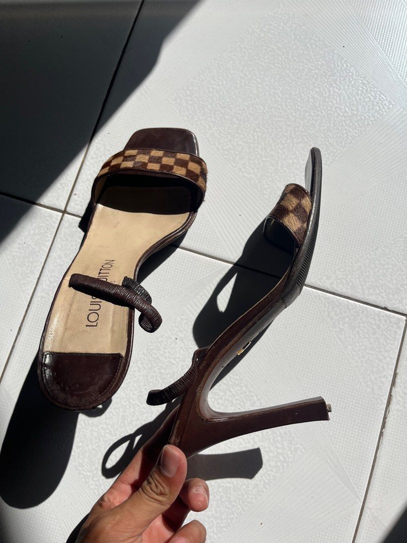 Louis Vuitton Damier Harako heels