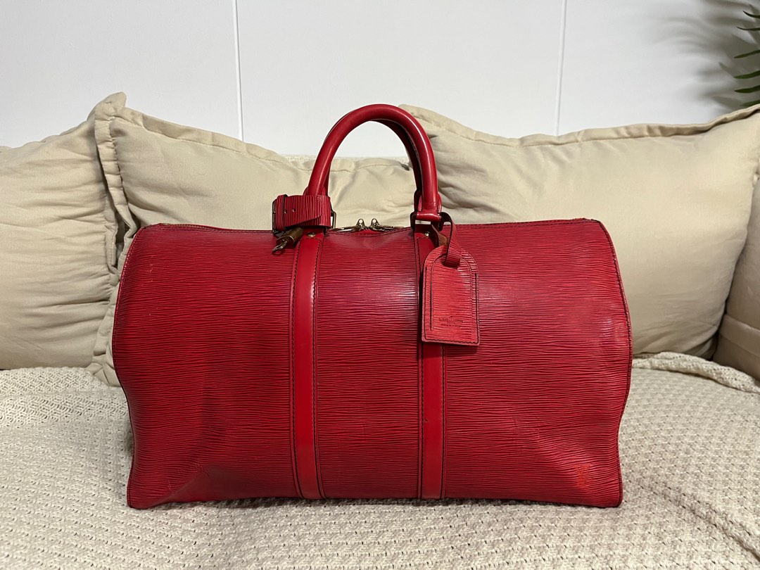 Louis Vuitton Castilian Red Epi Leather Pochette