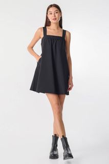 (Category: ) located in . Submitted by shopwithlovee (Listing ID 1249952527, Image 1). Description: .